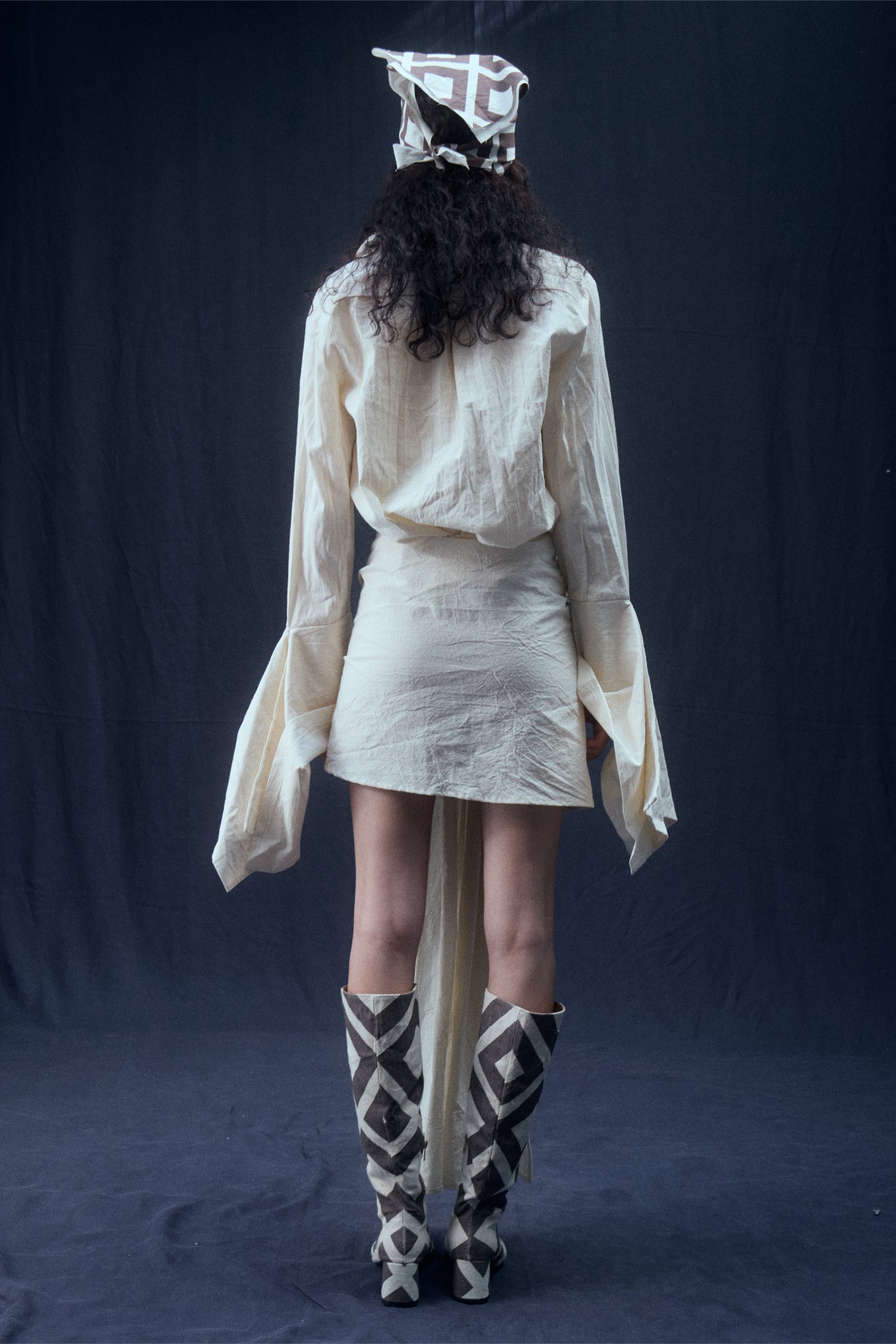 GUAMPA SHORT SKIRT
