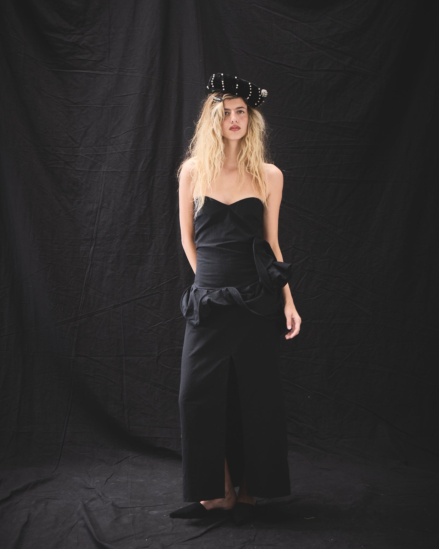 STRAPLESS NOVIA DRESS